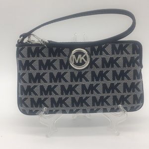 Michael Kors Jet Set Travel Navy Mu Lg TZ Wristlet
